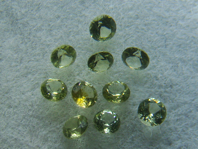1.5mm Calibrated Meteorite Peridot