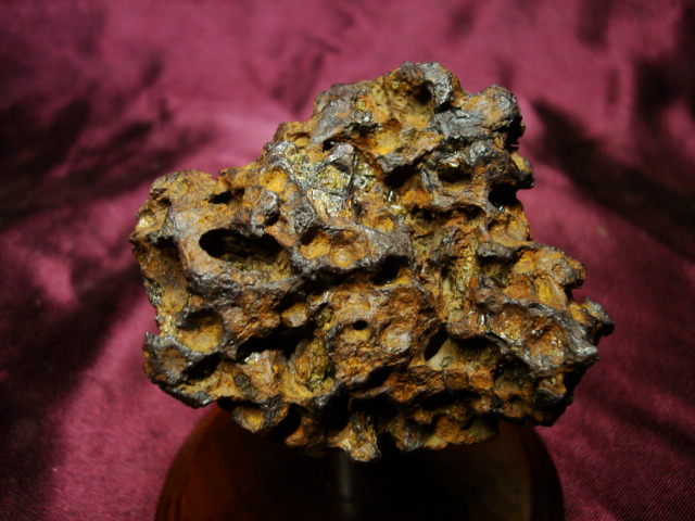 Springwater Pallasite Meteorite Individual - 171.7 grams